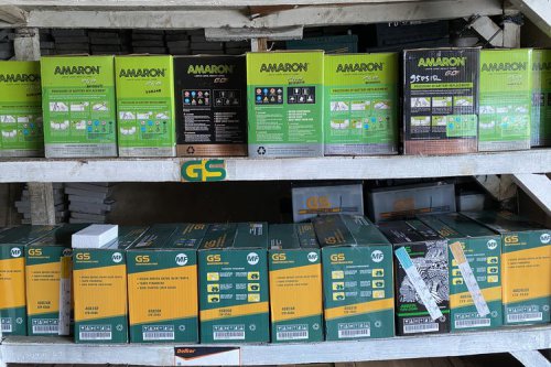 Jangan Tunggu Mogok, Ini Batas Aman Kesehatan Aki Mobil