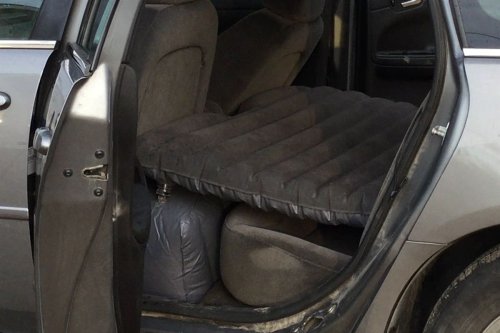 Sering Dipakai Saat Mudik, Kasur Angin di Mobil Berisiko Fatal