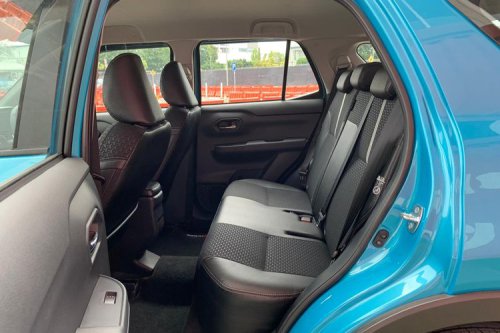 Komparasi Interior Suzuki Fronx Lawan Toyota Raize GR Sport