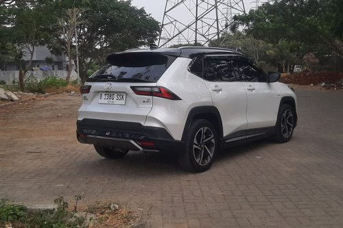 Komparasi Honda HR-V Hybrid Lawan Toyota Yaris Cross Hybrid