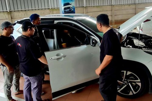 Lebih Laris Mana Calya atau Sigra di Bursa Mobkas?