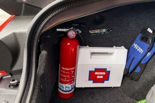 Persiapkan Perlengkapan Darurat untuk Liburan Waisak 2025