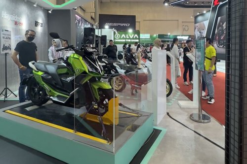 Adu Mewah Sleeper Bus Malang-Jakarta, CFMoto dan Ambisi China Masuk ke MotoGP
