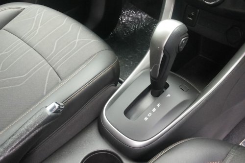 Mitos atau Fakta, Mobil Terparkir Lama Bikin Transmisi Cepat Rusak