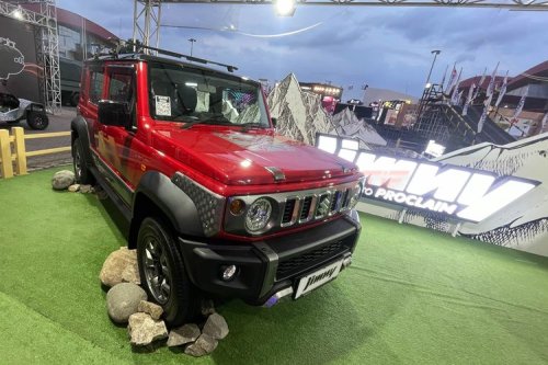 Suzuki , Suzuki Ungkap Beda Konsumen Jimny 3-Doors dan 5-Doors