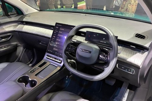 Lepas E4 Meluncur di GIIAS 2026, Harga Rp 339 Juta