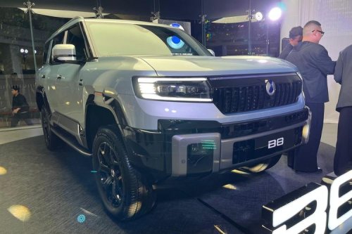 SUV Mewah Denza B8 Tampil Perdana di Jakarta, Mau Masuk Indonesia?