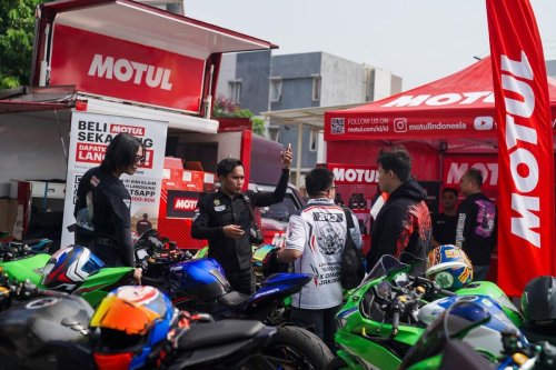 Merawat Kultur Otomotif Lewat Komunitas Roda Dua