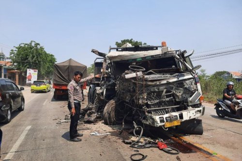 Mengatasi Kelelahan Sopir Truk untuk Keselamatan Berkendara
