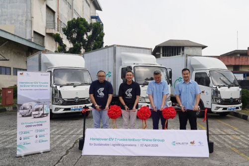 Hemat 50% Biaya BBM: Pengusaha Pilih Truk dan Motor Listrik