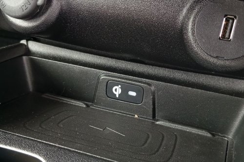 Interior Suzuki Fronx SGX, Fungsional dan Modern