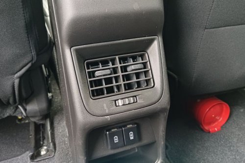 Interior Suzuki Fronx GL, Tipe Terendah Tapi Tetap Kaya Fitur