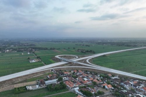 Gratis 14 Hari, Ini Syarat Melintas Jalan Tol Gending-Paiton
