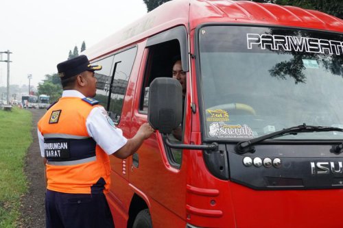 Libur Panjang, Kemenhub Temukan 13 Bus Tak Laik Jalan di Tol Jagorawi