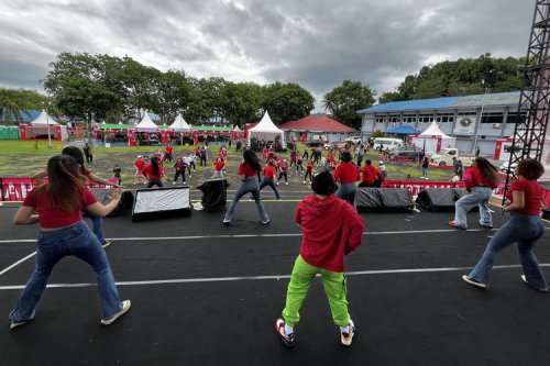 Daihatsu Kumpul Sahabat Bitung, Serunya Zumba di Akhir Pekan