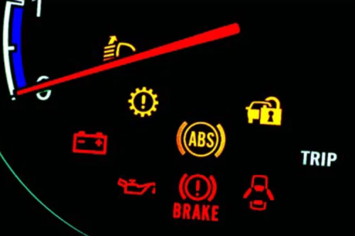 Pentingnya Memahami Arti Lampu Indikator di Mobil