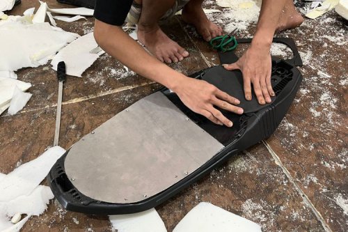 Motor Terasa Tinggi, Teknik Bobok Fiber Bisa Turunkan Jok hingga 3 Cm