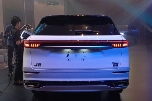 Harga Pre-Booking Rp 850 Juta, Cek Spesifikasi Jaecoo J8 SHS ARDIS