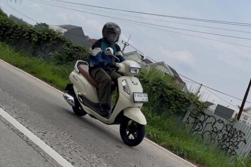 Suzuki , Ulasan Suzuki Access 125: Motor Santai untuk Perkotaan