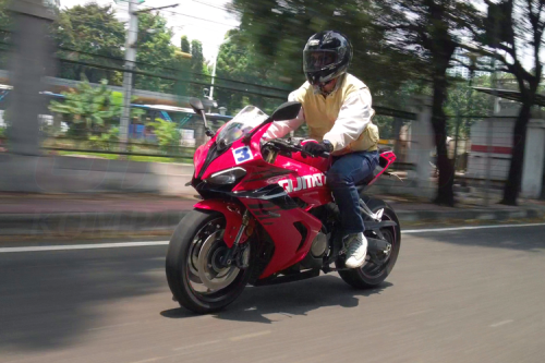 Review Lengkap QJMotor SRK 800 RR: Moge 4 Silinder Rp 268 Juta