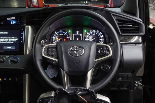 Innova Reborn Seken Masih Dicari, Tipe Diesel Matik mulai Rp 330 Juta