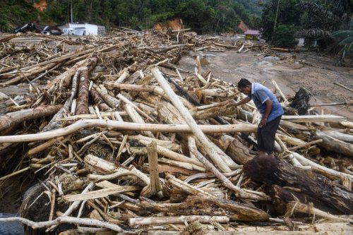 Chery Salurkan Bantuan Rp 1 Miliar ke Tiga Provinsi