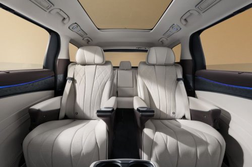 Spesifikasi Denza D9, Mobil Mewah Terlaris di Indonesia Tahun Lalu