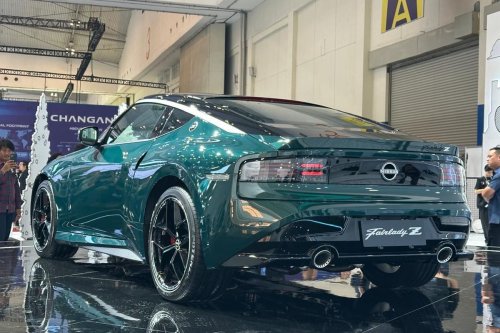 Fairlady Z Terbaru Hadir: Perpaduan Klasik & Modern, Performa 400 TK