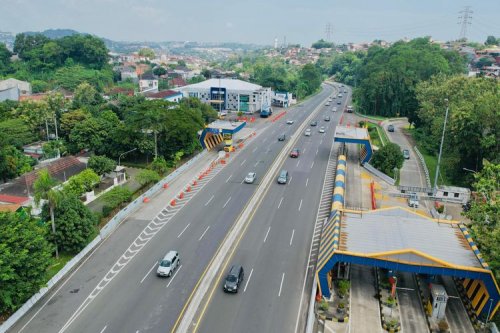 One Way Lokal Tol Semarang Masih Berlaku, Lalin Lancar