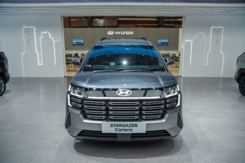Hyundai Pangkas Harga Stargazer Cartenz Rp 50 Juta