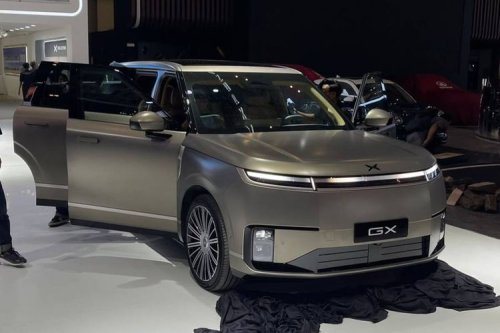 Xpeng, XPeng P7, GIIAS 2026: XPeng Pamer SUV GX, L03, The Next P7, Hingga Mobil Terbang