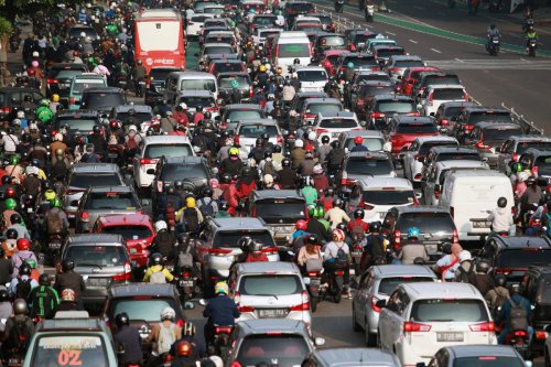 Dedi Mulyadi Minta Kendaraan di Luar Jabar Segera Dimutasi