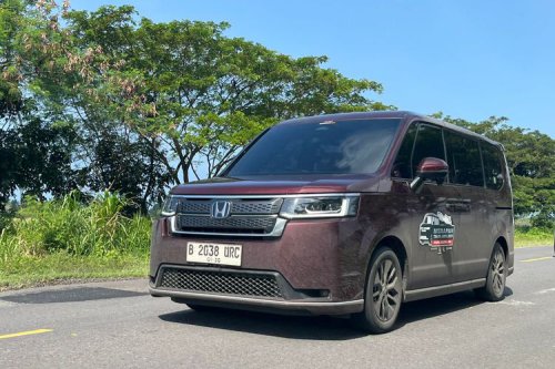 Kenyamanan Honda Step WGN e:HEV: Cocok untuk Keluarga Semua Usia