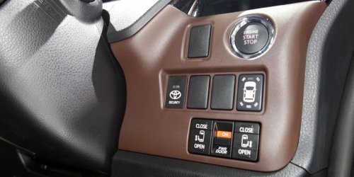 Toyota, Toyota Voxy, Pengalaman Dirly Idol Pakai Toyota Voxy Selama 5 Tahun