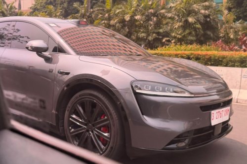 Chery Bawa Merek Premium Luxeed ke RI? Intip Spesifikasi R7!