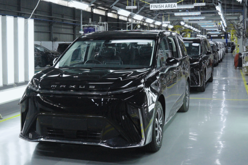 Maxus Tantang Persaingan MPV Listrik di Indonesia