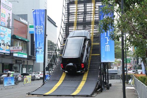 BYD, Pasar Kendaraan Listrik Diklaim Tumbuh, BYD Tambah Jaringan Diler di Jawa Barat