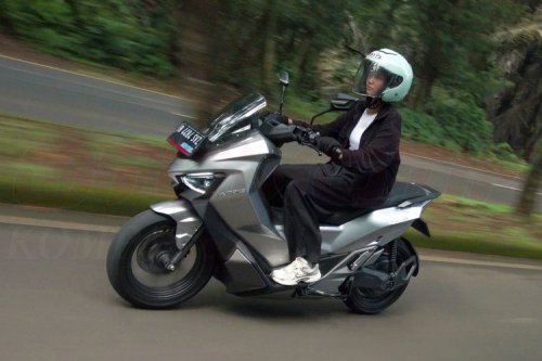 Aismoli Targetkan 75.000 Unit Motor Listrik pada 2026