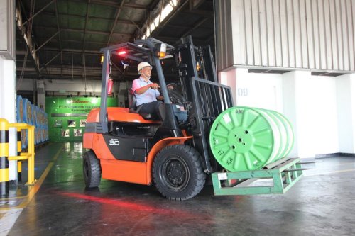 Cara Bridgestone Tekan Emisi Karbon di Pabrik