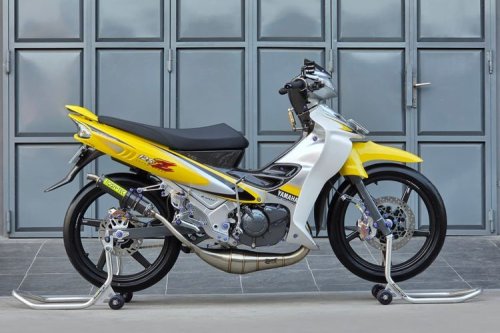 Yamaha, Modifikasi Hedon Yamaha 125Z, Pakai Pelek Karbon Rp 50 Juta