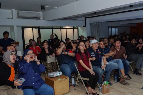 Perusahaan Oli Ini Ajak Nonton Balapan GP Abu Dhabi 2025