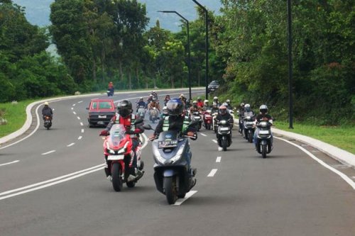 Saat Berpuasa, Fokus Berkendara Harus Tetap Maksimal