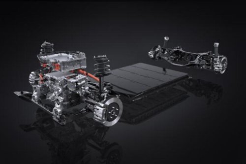 Lexus, Kenalan dengan Sedan Listrik Pertama dari Lexus