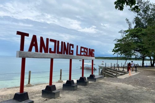 Liburan ke Tanjung Lesung, Naik DAMRI Siapkan Dana Rp 50.000