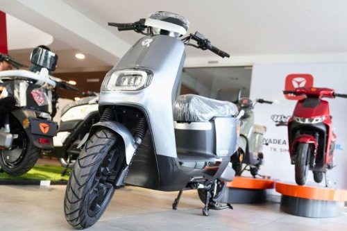 Ini Alasan Pengendara Beralih Pakai Motor Listrik Harian