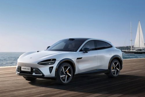 Cerita Bos Xiaomi, Beli 3 Mobil Listrik Tesla Hanya untuk Dibongkar