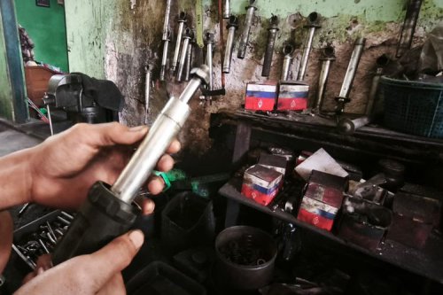 Kenapa Shock Motor Matik Sering Rusak?