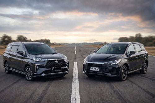 BYD, Innova Zenix Hybrid Masih Terlaris, BYD M6 DM Mulai Menempel