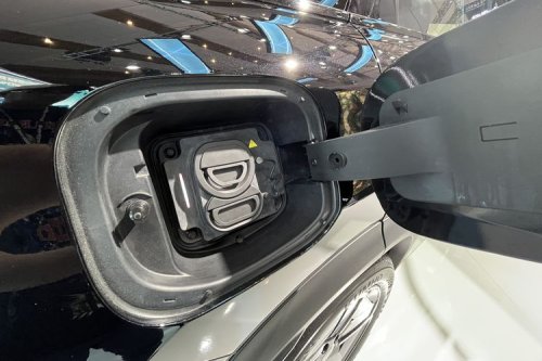 Apa Perbedaan Sistem Hybrid Chery dan Jaecco?