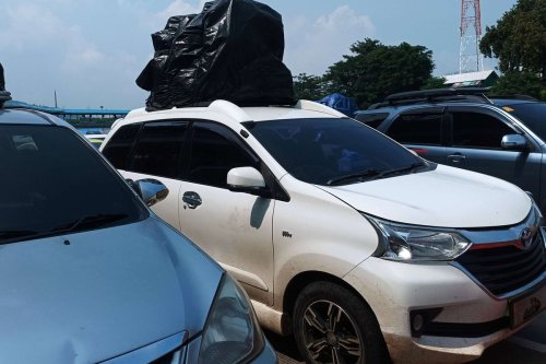 Batas Aman Simpan Barang di Atap Mobil Saat Mudik, Jangan Berlebihan